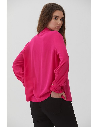 Blusa Detalle Lazada y Puños Fruncidos